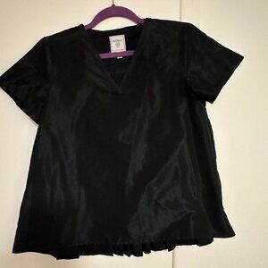 Noble 31 Black shiny top - size Small